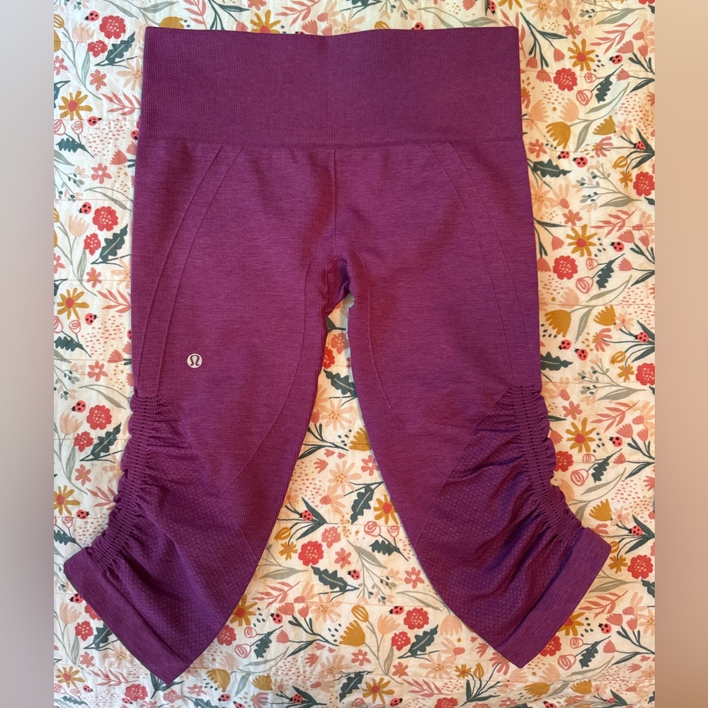 💜LULULEMON💜 In the Flow Cropped Leggings